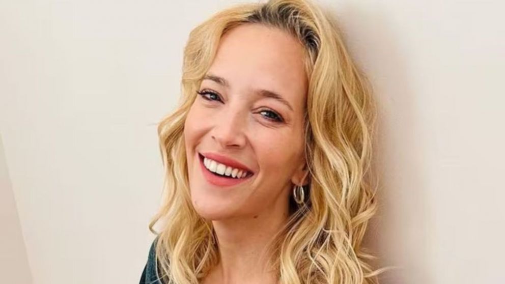 Luisana Lopilato trabaja con dos actrices de cine para adultos en "La pistolera, la leyenda de Pepita".