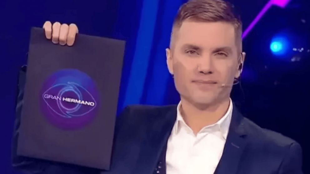 Santiago del Moro anunció que la producción de Telefe dio marcha atrás con una importante decisión.