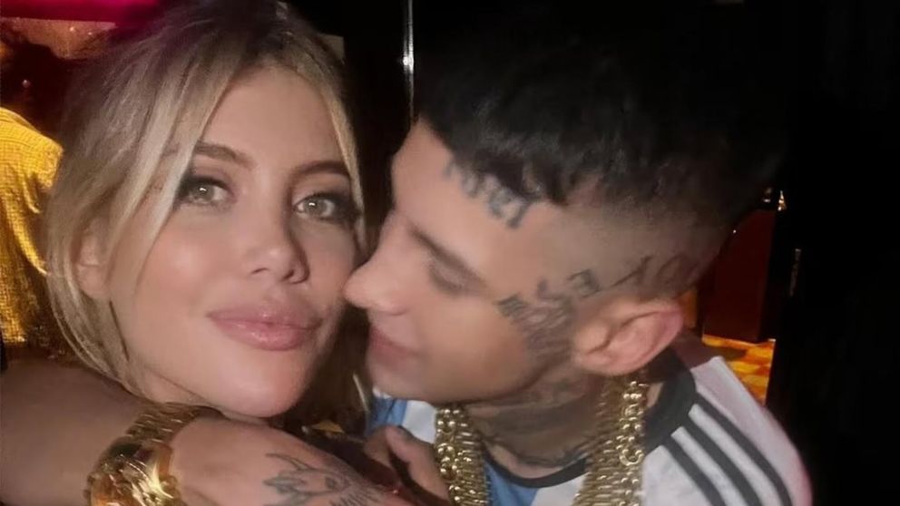 L-Gante reafirmó su amor por Wanda Nara, tras borrar sus posteos que decían que estaba soltero.