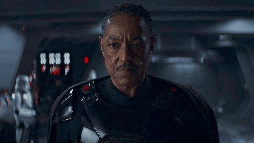 Netflix: la pel�cula de ciencia ficci�n, con un actor de "Breaking Bad", que muestra c�mo ser�a el mundo si los robots se rebelaran.