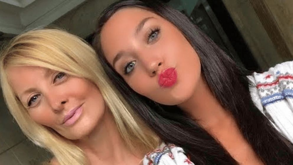 Yuyito Gonz�lez sorprendi� a su hija con un tierno gesto en su �ltima funci�n teatral.