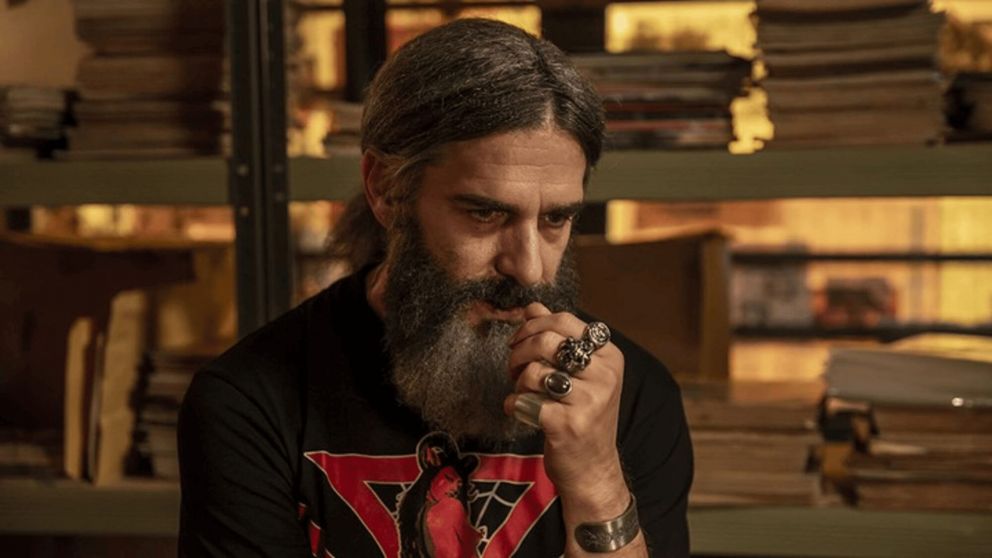 La película española con Leonardo Sbaraglia, llena de misterio y suspenso, que está disponible en Netflix Argentina. (Foto: Clarín).