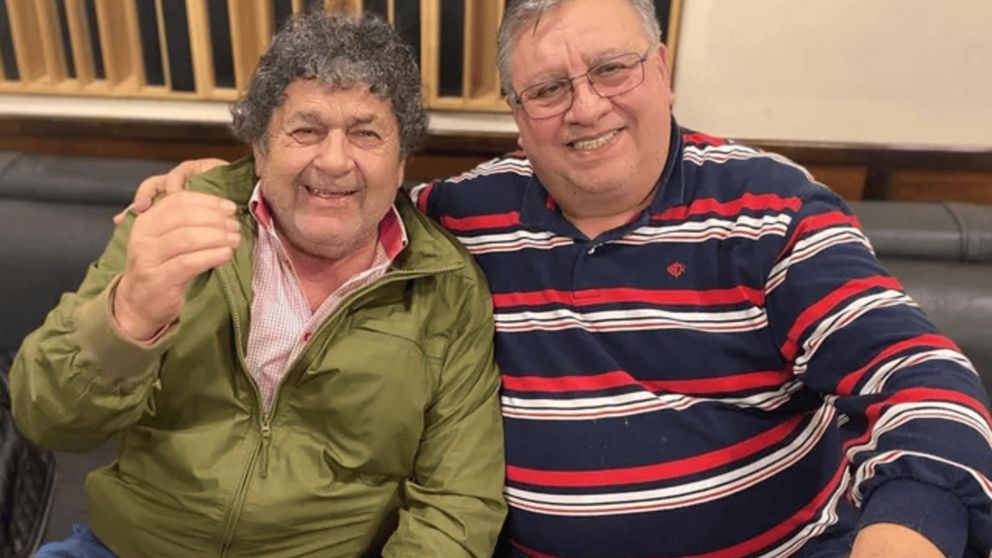 Marcos Camino y Cacho Deicas de Los Palmeras, con un conflicto que va de la amistad a lo económico.