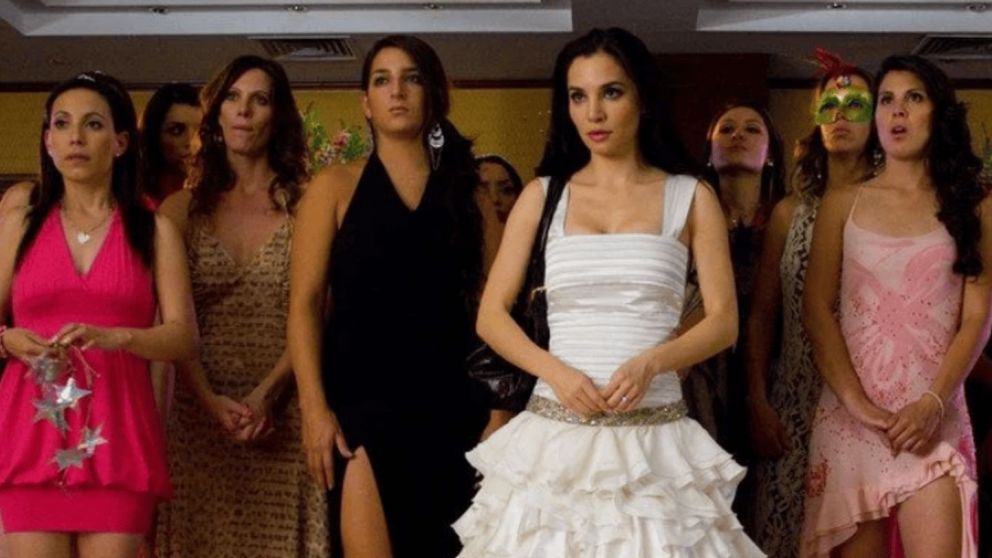 La comedia romántica, disponible en Netflix Argentina, con un ex "Jugate conmigo". (Foto: Sensa Cine).