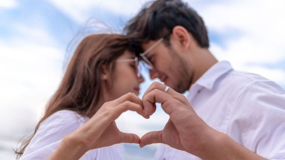 La inteligencia artificial indicó cuáles son las ciudades indicadas para encontrar el amor (Imagen ilustrativa).