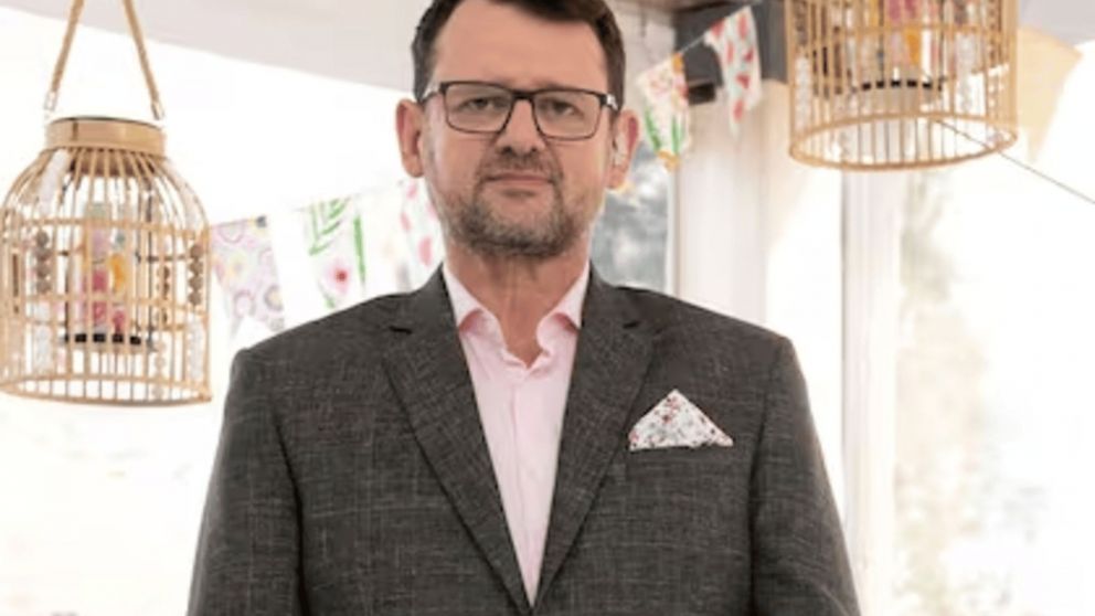 "Bake Off Famosos": el enojo de Christophe Krywonis con los participantes: "Se dejan estar"