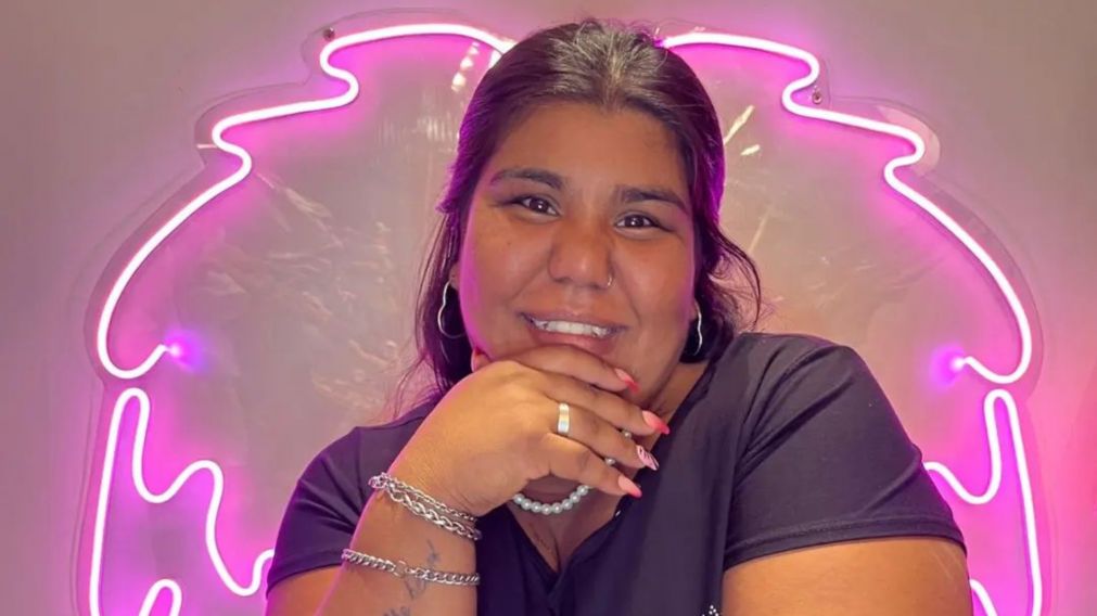 Camilota de "Cuestión de peso" está de novia con una mujer.