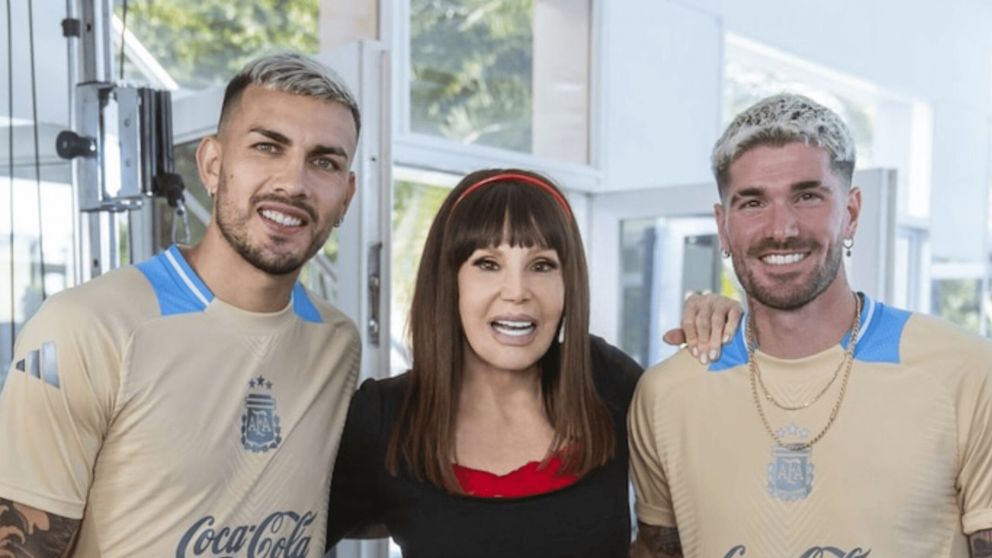 Rodrigo De Paul y Leandro Paredes actuaron con Susana Giménez para su primer programa.