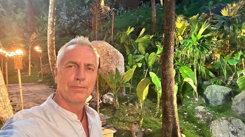 ACTUALMENTE CONDUCE "EXPEDICIÓN ROBINSON" POR TELEFÉ.