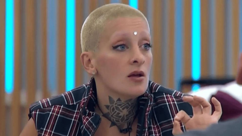 Furia no podría demandar a sus fans por un error increíble de ella.