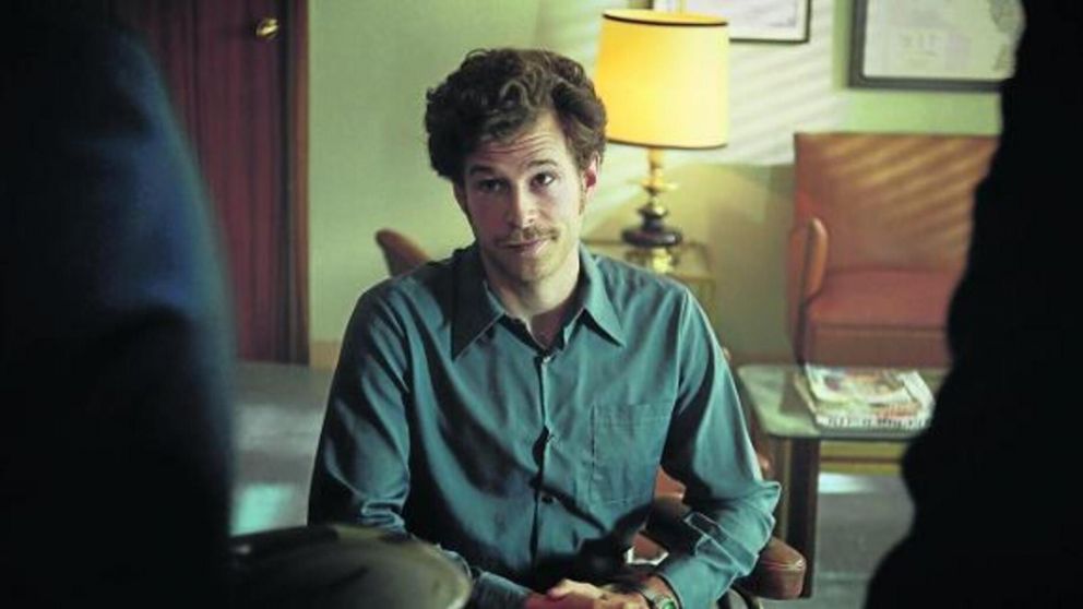 La serie de crimen con Álvaro Cervantes y una actriz de "Machos Alfa" que es furor en Netflix Argentina. (Foto: Las Provincias).