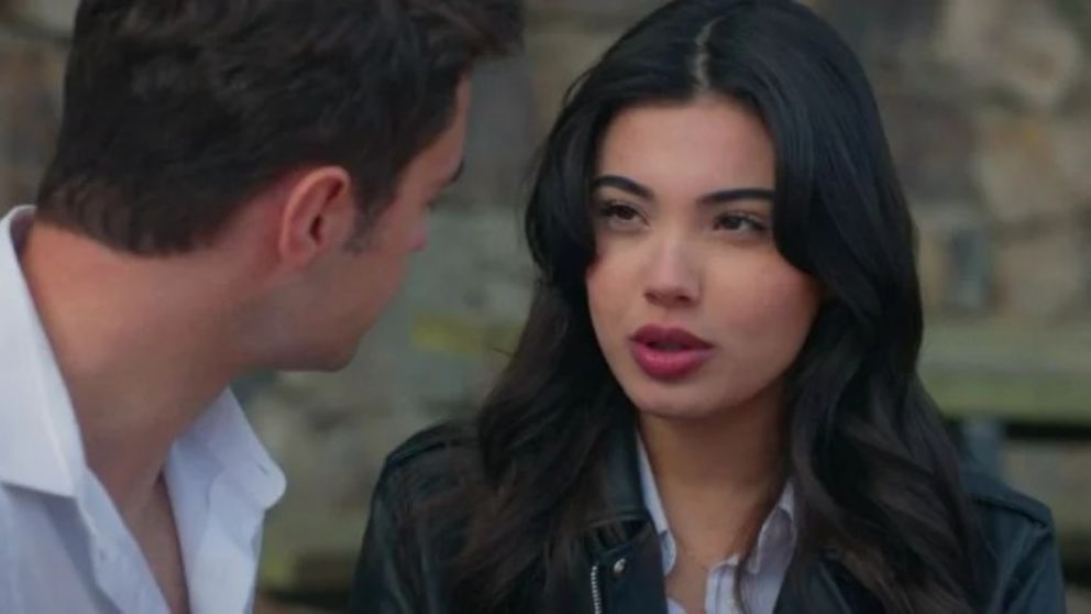 "Todo por mi hogar": �mer le propondr� casamiento a S�sen. (Telefe)