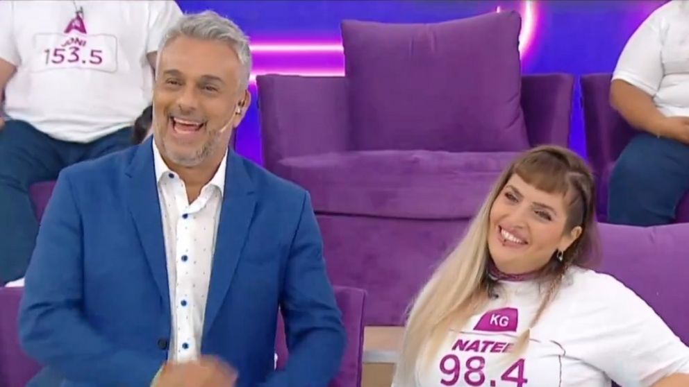 "Cuestión de peso": Natee le realizó un romántico pedido a Mario Massaccesi. (El Trece)