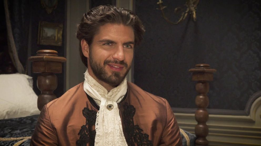 Netflix: la serie romántica española protagonizada por Maxi Iglesias que retrata el vínculo de un duque y una cocinera. (web)