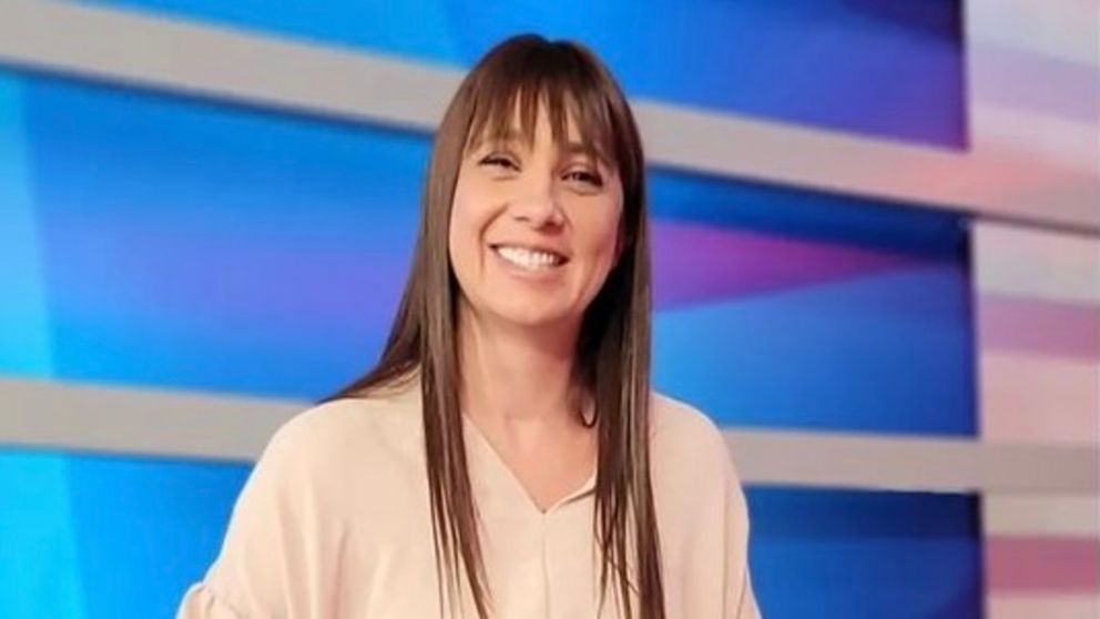 Anabelia Cerezo brilla en la conducci�n de "Tiempo Real" de Cr�nica. (Foto: Instagram/ @anabeliacerezo).