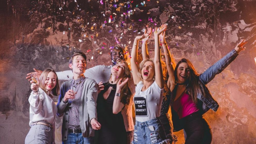 Horóscopo: descubrí a los tres signos que más les gustan la fiesta.