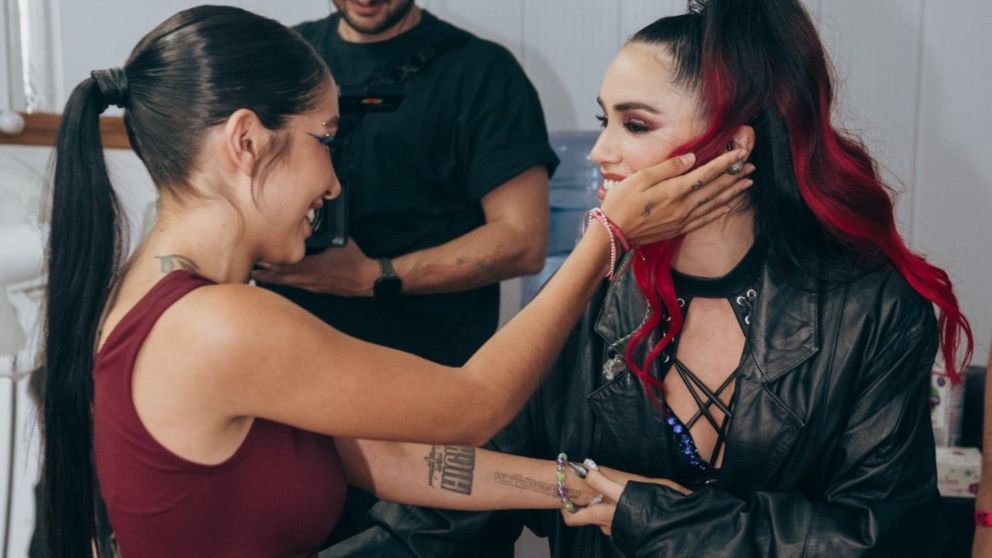 María Becerra salió a defender a Lali Espósito con duras críticas a Javier Milei. (X: @MariaBecerra22)