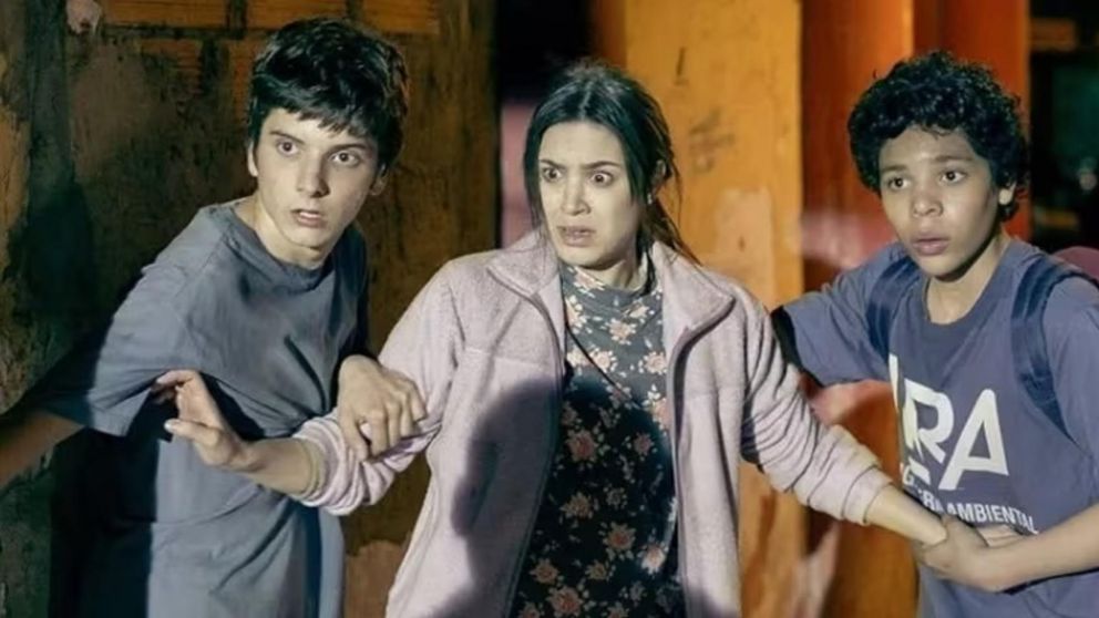 La dram�tica serie con un actor de "La sociedad de la nieve" que fue una de las m�s vistas en Netflix Argentina. (Foto: Infobae).
