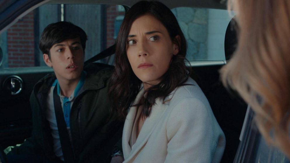 Las sospechas contra Derin en "Traicionada" (Foto Antena 3).