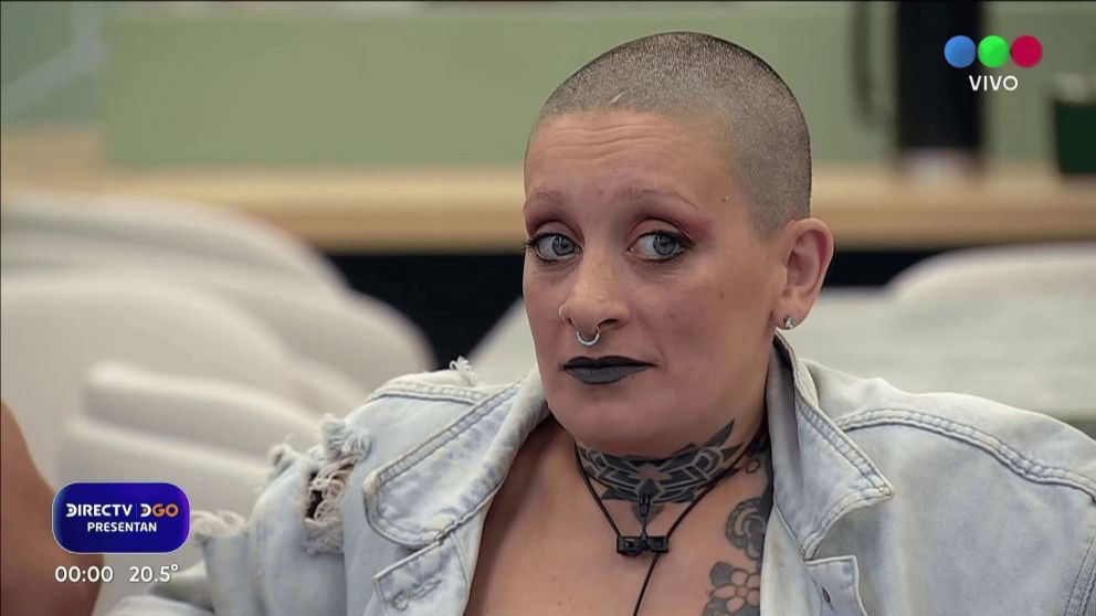 La reacción de Furia ante los gritos del afuera en "Gran Hermano 2024".