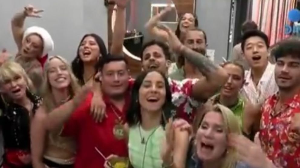 Los participantes de "Gran Hermano 2024" celebraron la Navidad. (Foto: Twitter/ @tronkoficial).