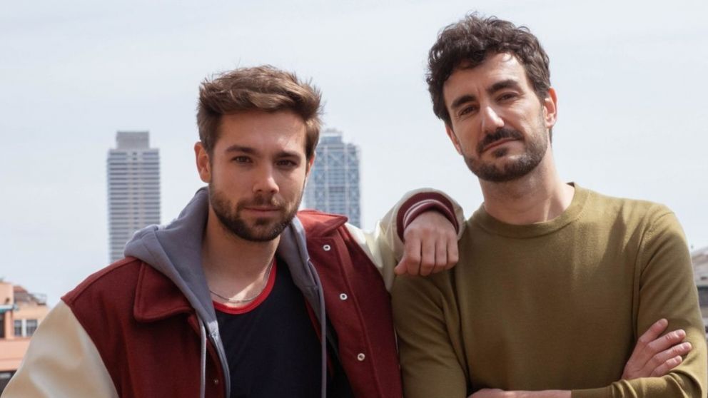 Netflix: la serie romántica con Carlos Cuevas de "Merlí" que es furor esta Navidad. (Netflix)