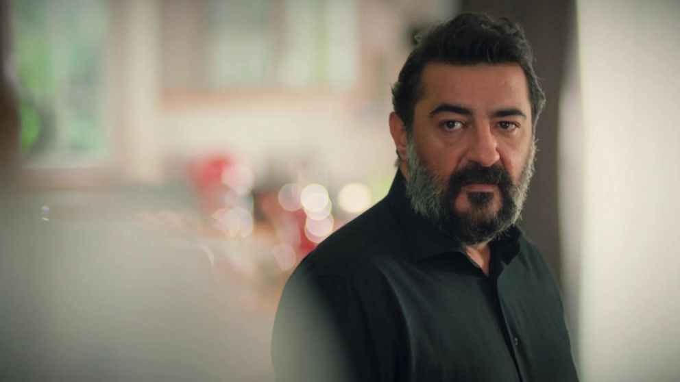 Akif podría tener un trágico final en "Todo por mi hogar".