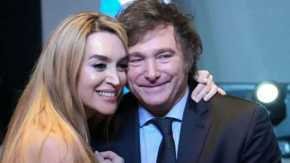 Fátima Florez sorprendió con el particular objeto que hace referencia a Javier Milei. (Instagram:@soyfatimaflorez)