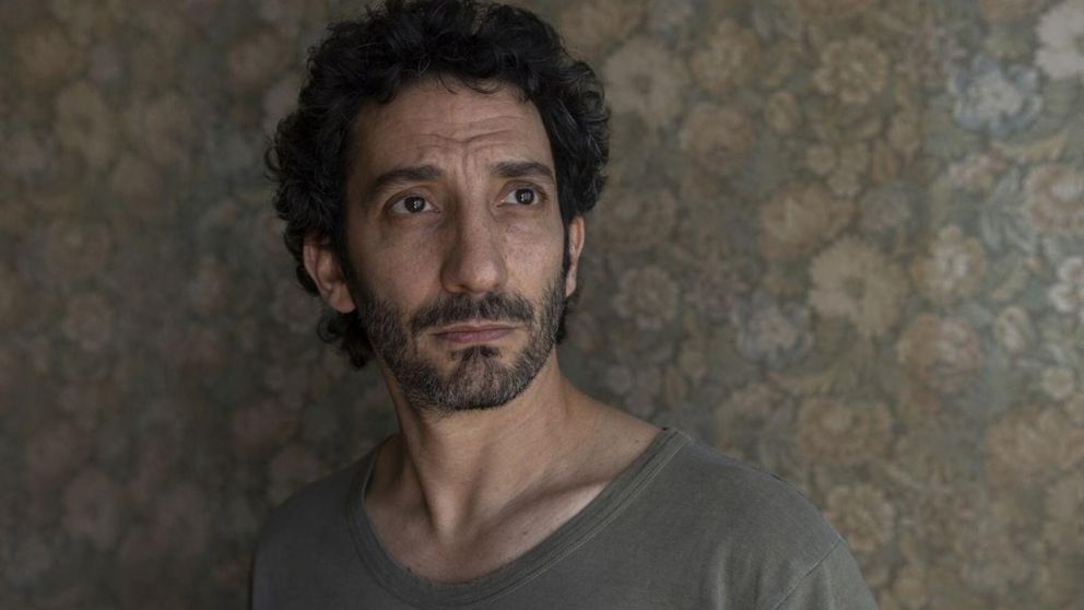 Juan Minujín participa de un drama mexicano que se acaba de estrenar en la plataforma.