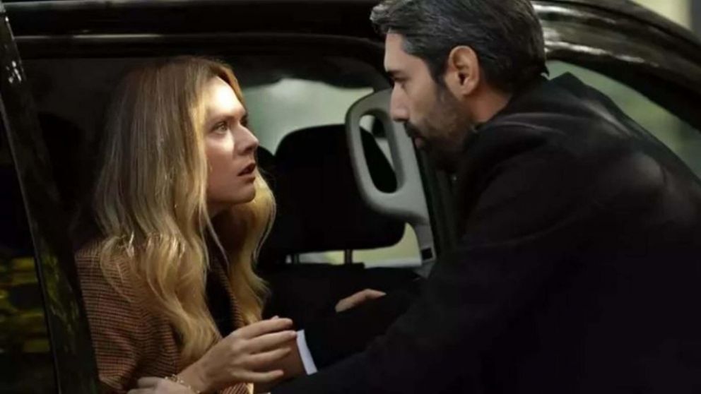 "Traicionada": qui�n es Leyla, el nuevo personaje que desestabilizar� la pareja de Asya y Aras.