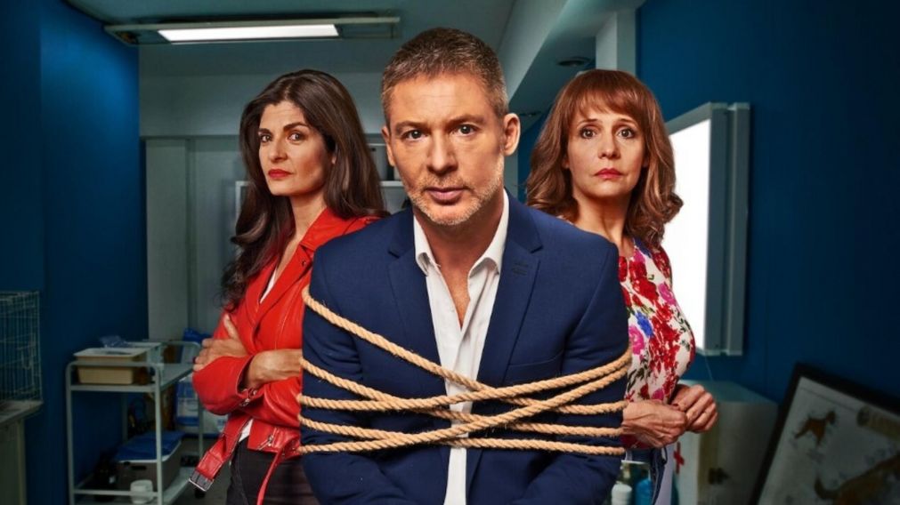 "Netflix": la película de Adrián Suar que se debate entre la poligamia y la infidelidad.