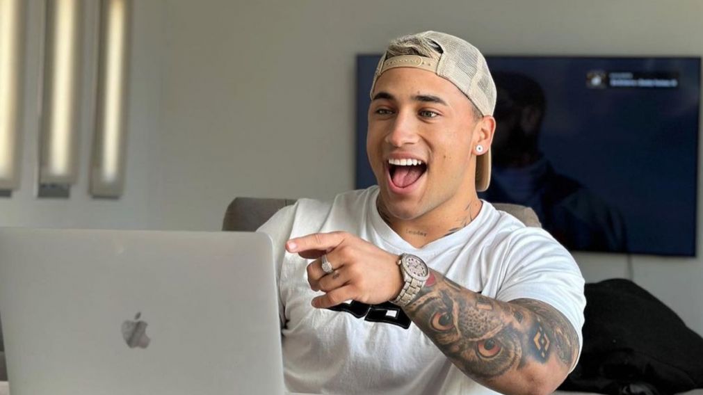 Yao Cabrera dejó Youtube y sorprendió con su nuevo oficio.