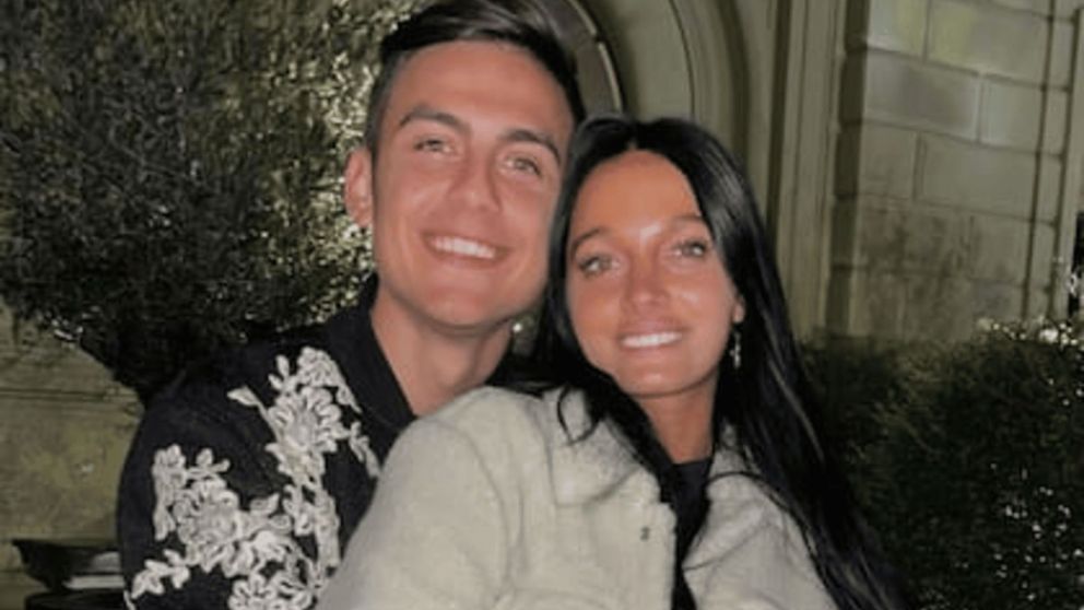Oriana Sabatini y Paulo Dybala se comprometieron, con un anillo de diamantes.