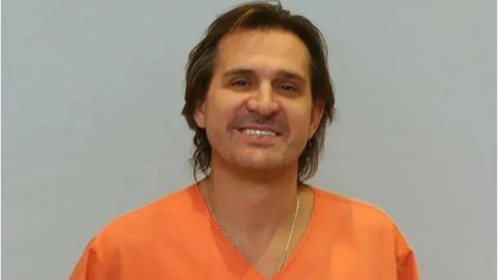 Anibal Lotocki podr�a ser trasladado del penal de Ezeiza, tras la pu�alada que habr�a sufrido.