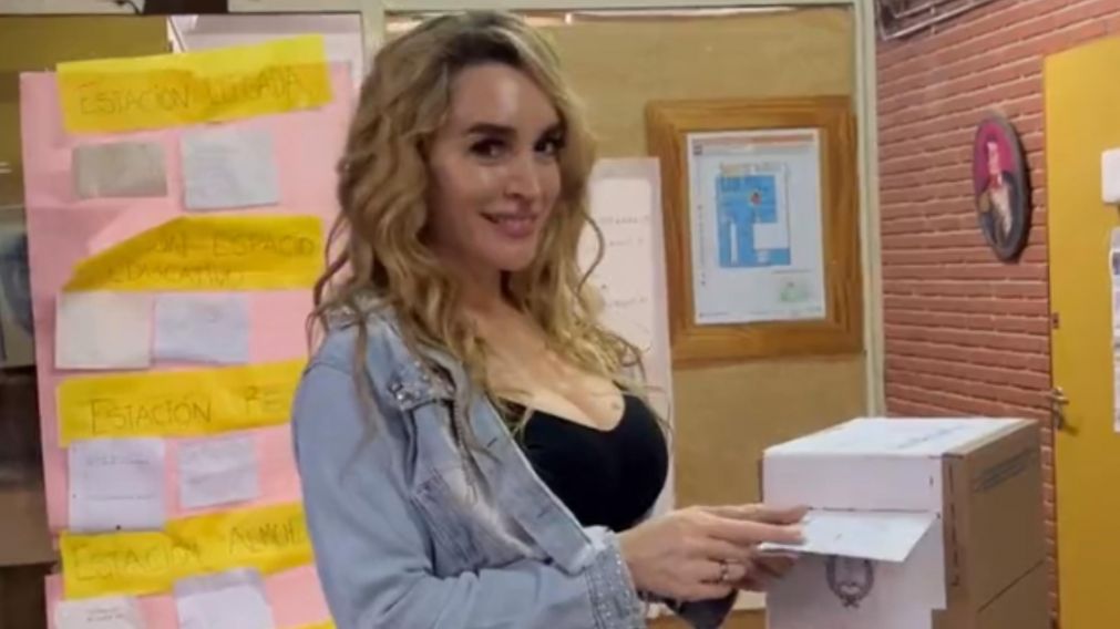¿Cerraron la escuela para que vote Fátima Florez? (Foto: Instagram)