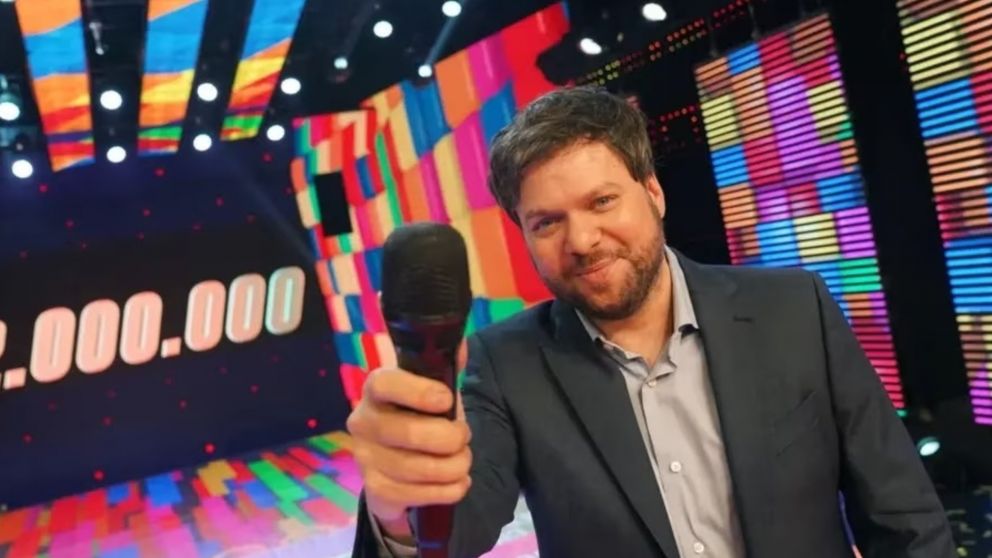 Guido Kazcka sorprende con los invitados para "Los 8 escalones" tras su beneficioso cambio de horario. (El Trece)