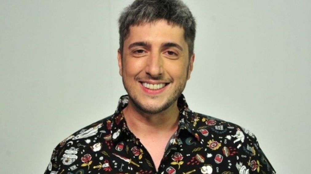 Jey Mammón anunció su regreso a los escenarios.