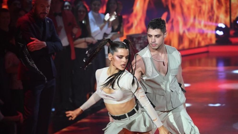 Alexis "El Conejo" estar�a teniendo un romance con su compa�era del "Bailando 2023".