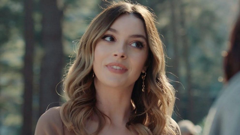 "Traicionada": La incre�ble cifra que cobr� Melis Sezen, tras interpretar a Derin.