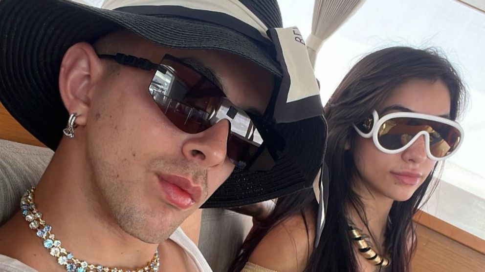 J Rei se exhibió desnudo y María Becerra encendió las redes con su comentario. (Instagram: @maríabecerra)