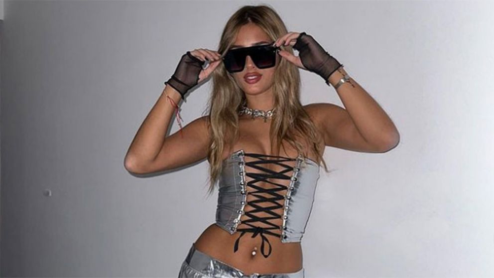 Julieta Poggio confesó organizar fiestas clandestinas durante la cuarentena.