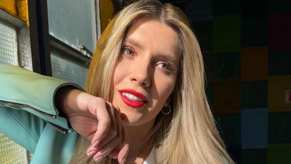 La llegada de Laurita Fernández al Nueve se sigue retrasando.