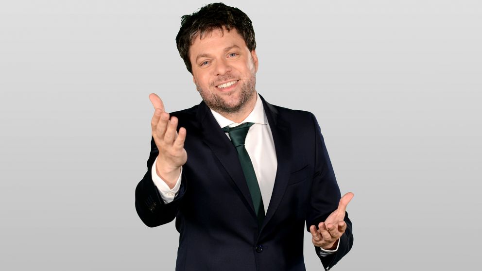 "Los 8 escalones" de Guido Kaczka aumenta su premio