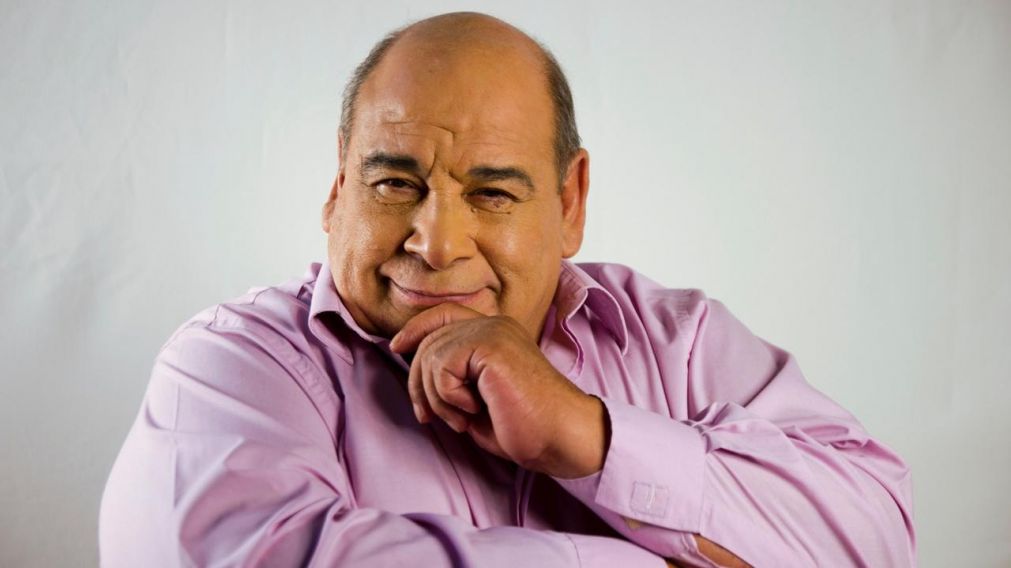 Roly Serrano aborda con humor un tema difícil en su obra "Rolando".