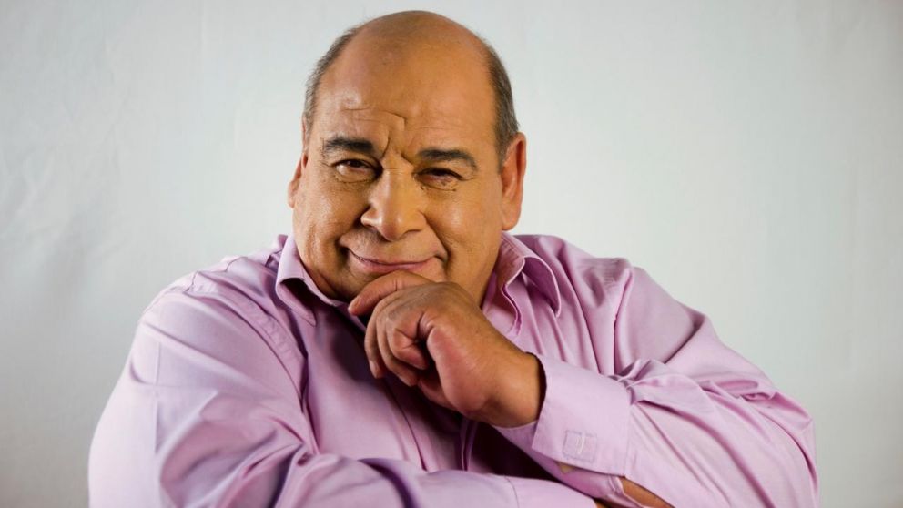 Roly Serrano aborda con humor un tema difícil en su obra "Rolando".