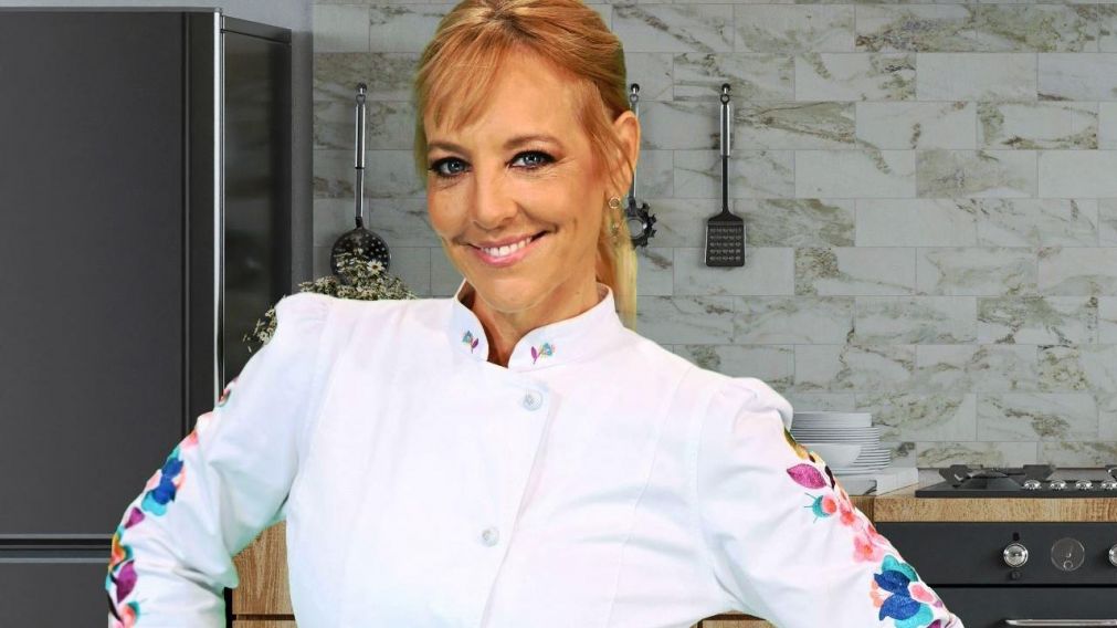 En "Escuela de cocina", por El Nueve, dirige y planea menúes a diario.