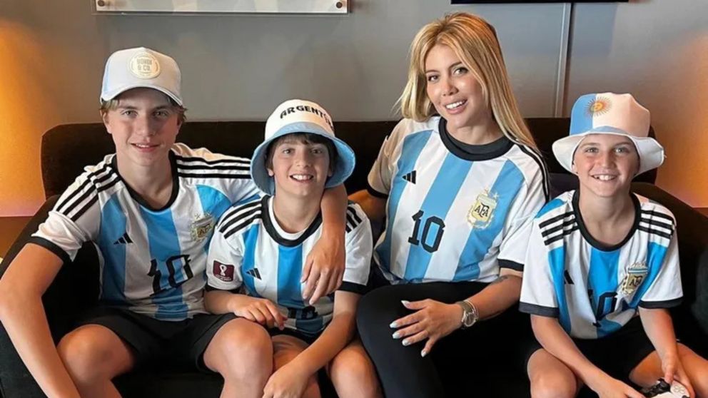 Wanda Nara se quedará en Turquía, mientras sus hijos vuelven a la argentina