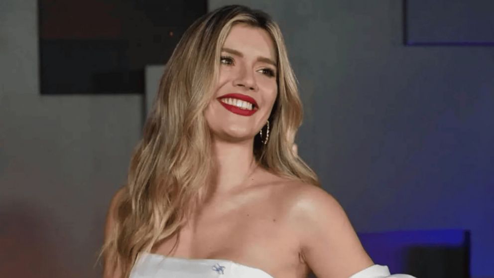 Laurita Fernández se va de viaje sin su novio, antes de volver a la TV.
