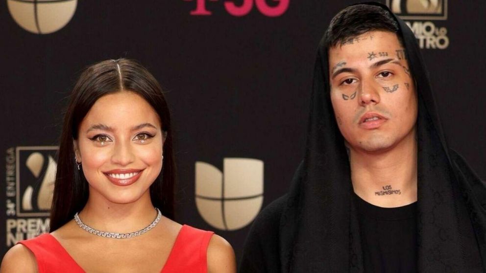 Duki tuvo un gesto con Emilia Mernes en pleno concierto.