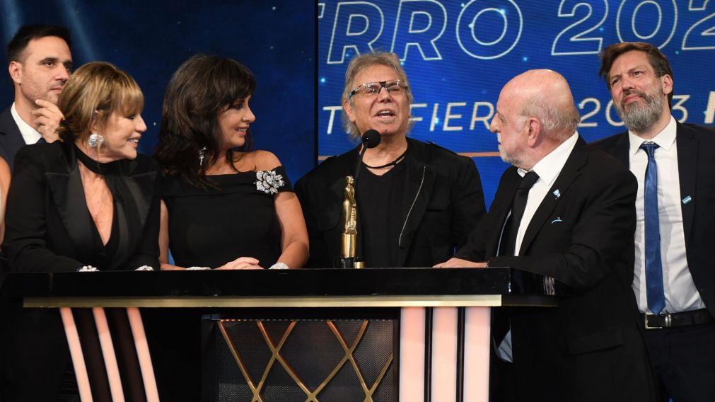 Beto Casella, dur�simo contra Canal 9. (CARLOS VENTURA / NAHUEL VENTURA - DIARIO CR�NICA)